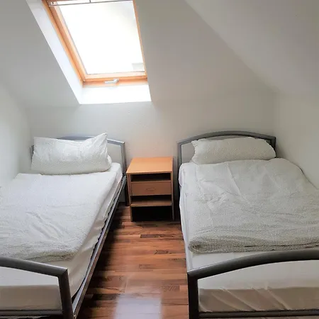 Niedernauerstr 14 Whg 30 * 슈투트가르트